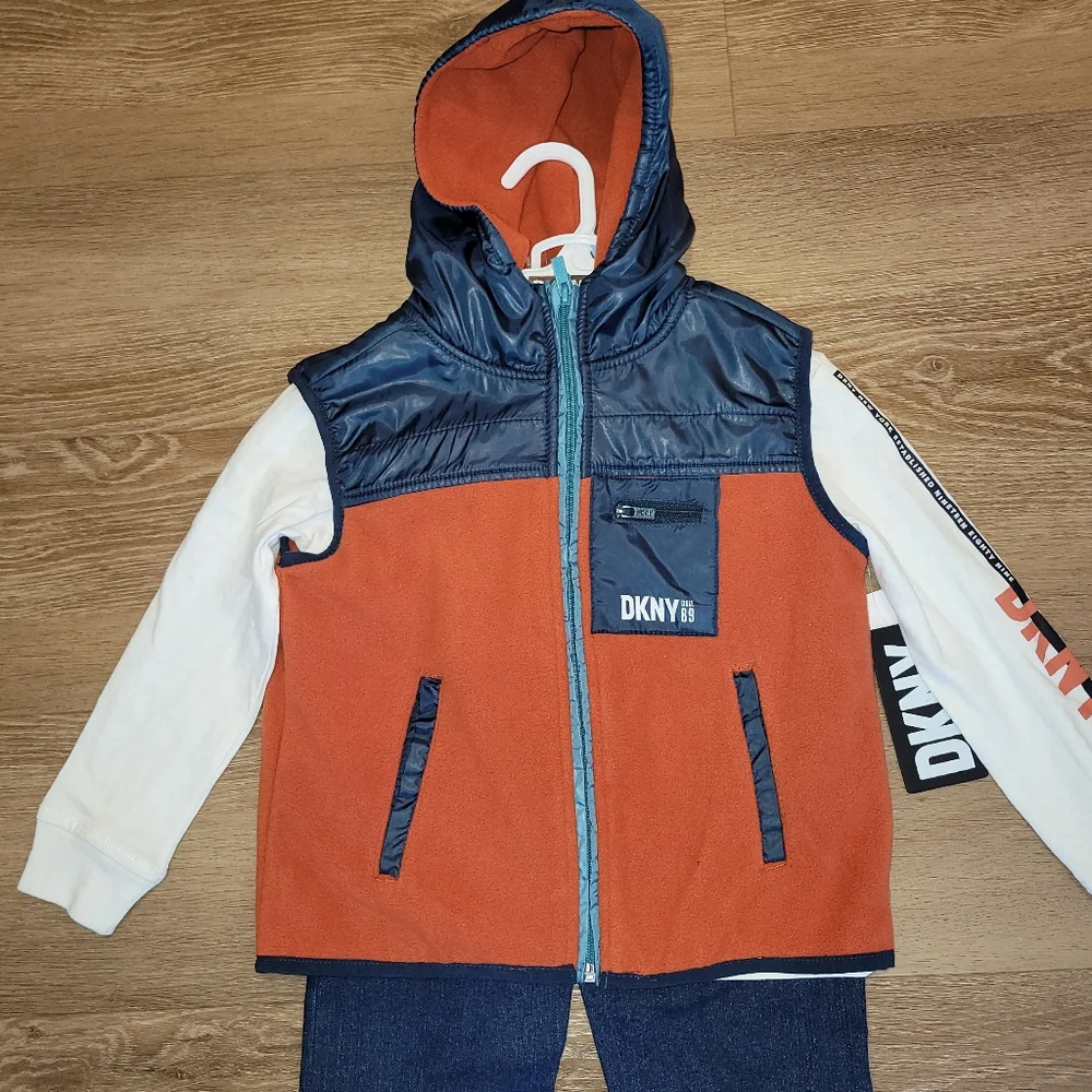 DKNY Boys’ 3 Piece Set Layered Jeans Shirt Vest Hoodie Shirt Size 5 New